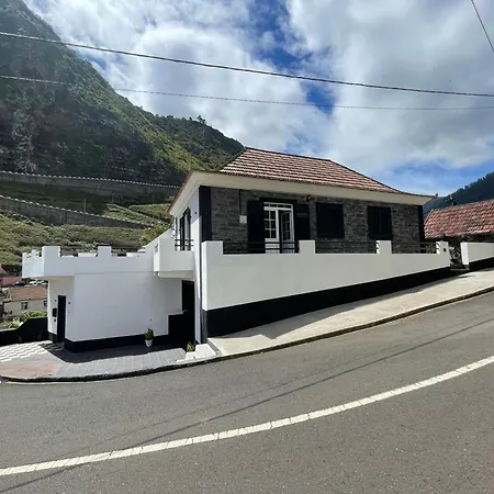 Rdj B * Porto Moniz